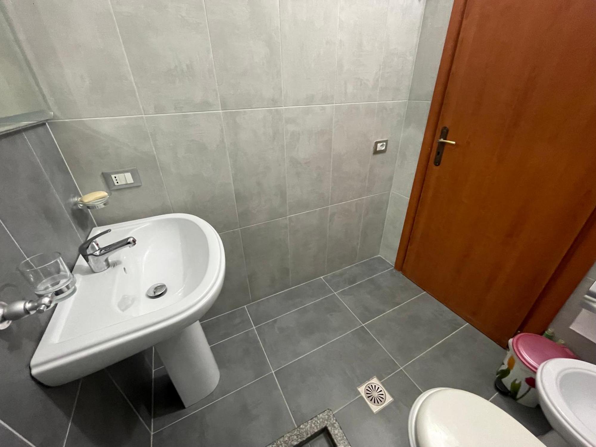 South Apartment Sarandë 外观 照片