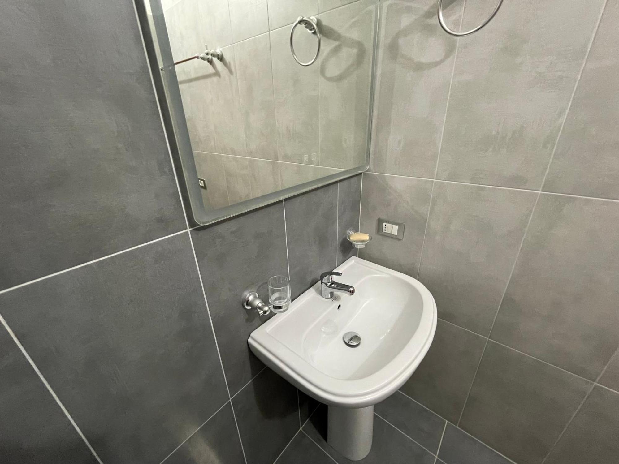 South Apartment Sarandë 外观 照片