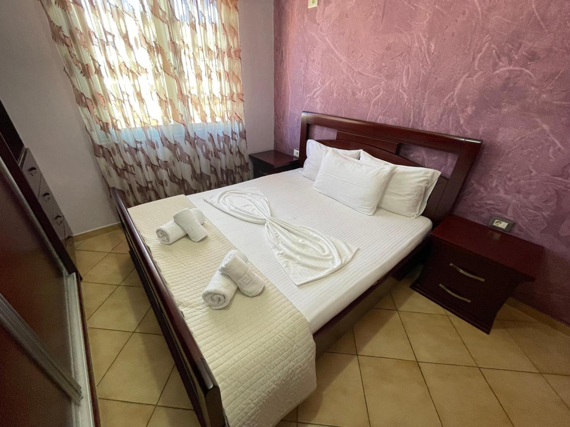 South Apartment Sarandë 外观 照片